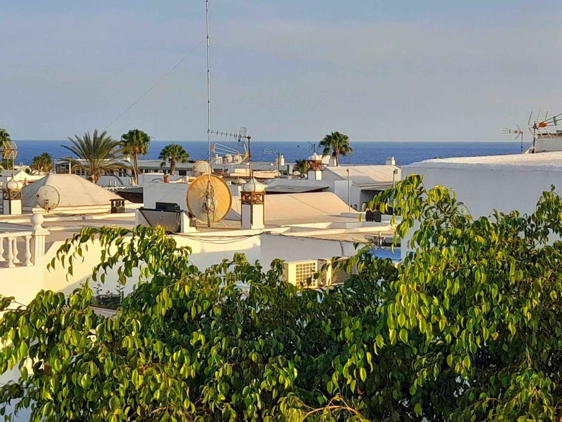 Apartment Vincent, Cozy And Sunny Over The Rooftops Puerto del Carmen  Luaran gambar